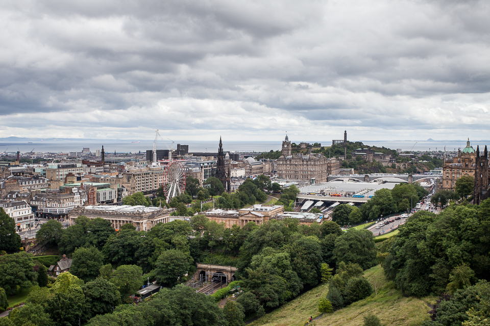 Über den Dächern von Edinburgh