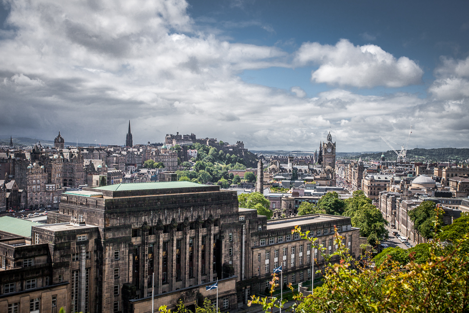 Über den Dächern von Edinburgh