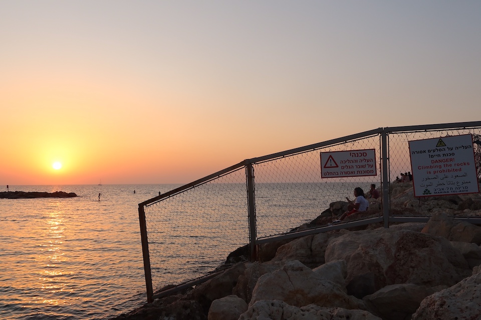 Sonnenuntergang über dem Mittelmeer