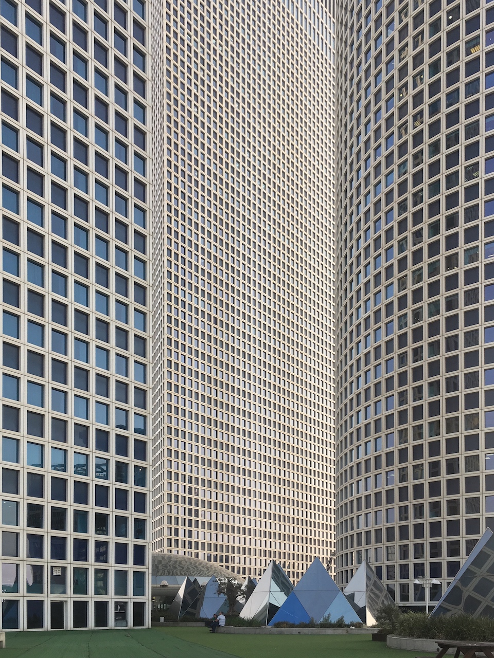 Azrieli Tower